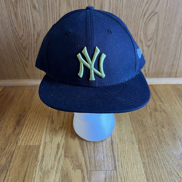 New Era Other - NY New York Yankees Hat Cap Fitted 7‎ 5/8 New Era MLB Official On Field Blue